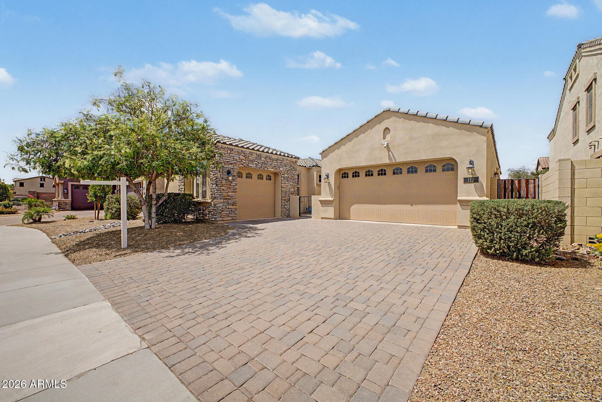 112 E CRESCENT Place, Chandler, AZ 85249 — photo 1 of 39