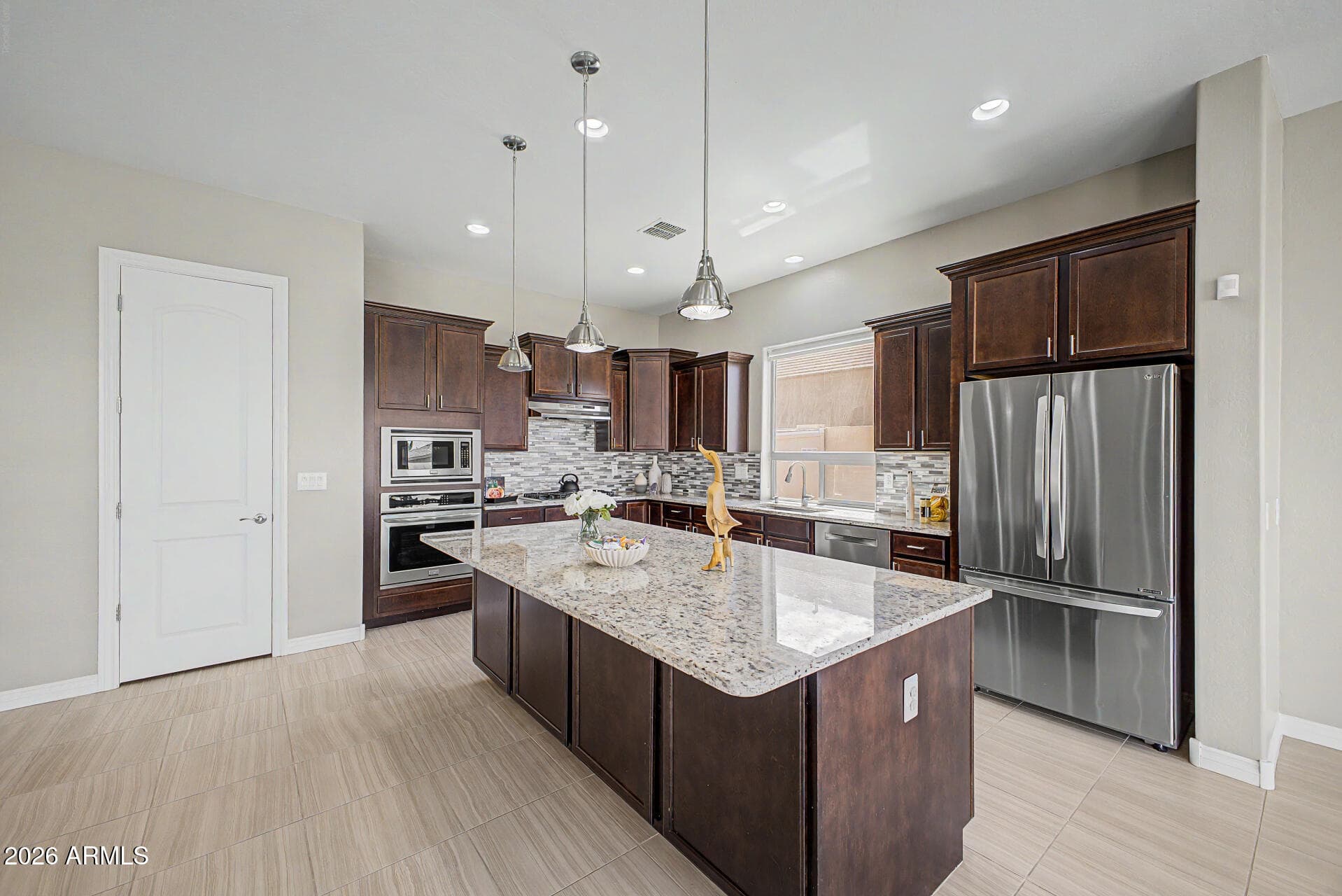 112 E CRESCENT Place, Chandler, AZ 85249 — photo 11 of 39