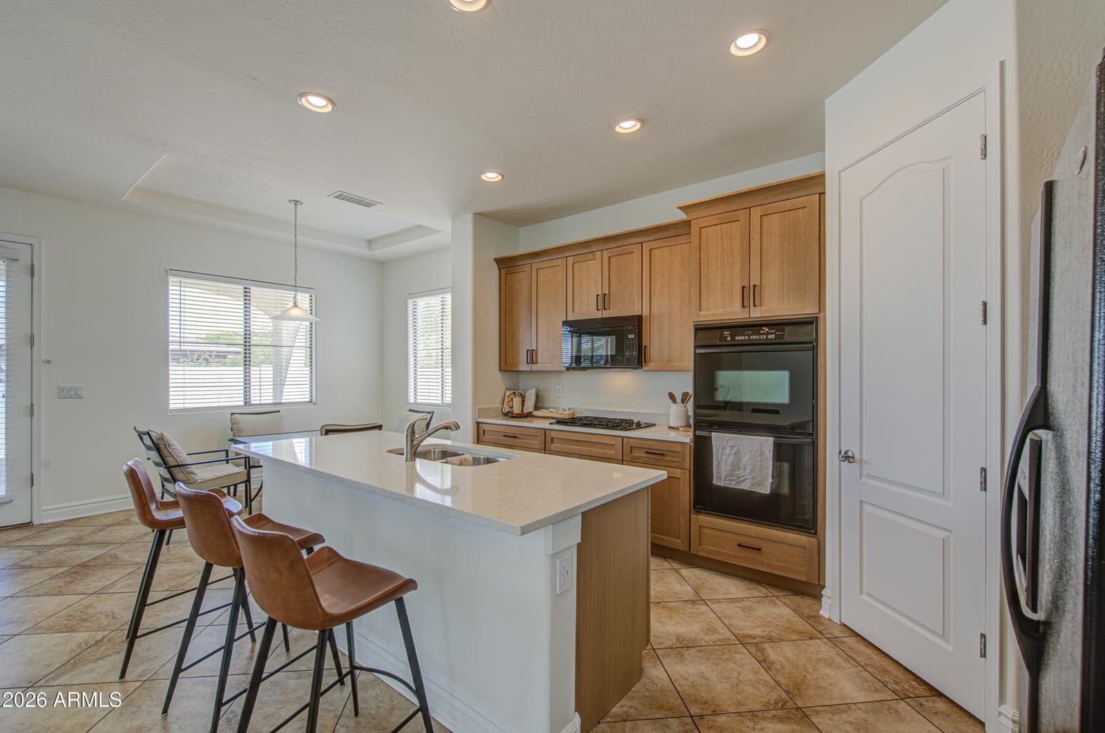 7917 S 32ND Terrace, Phoenix, AZ 85042 — photo 14 of 72