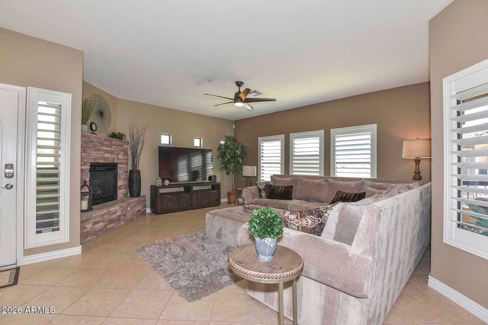 21320 N 56TH Street 2030, Phoenix, AZ 85054 — photo 4 of 50