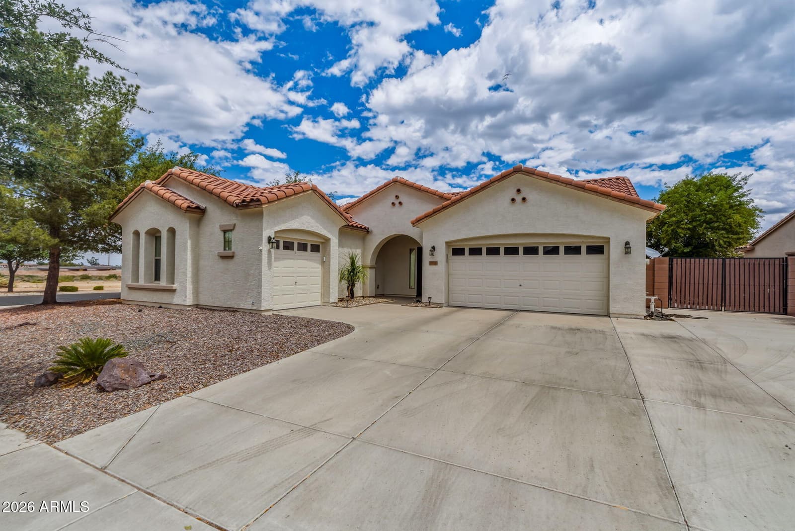 2914 E Coconino Drive, Gilbert, AZ 85298