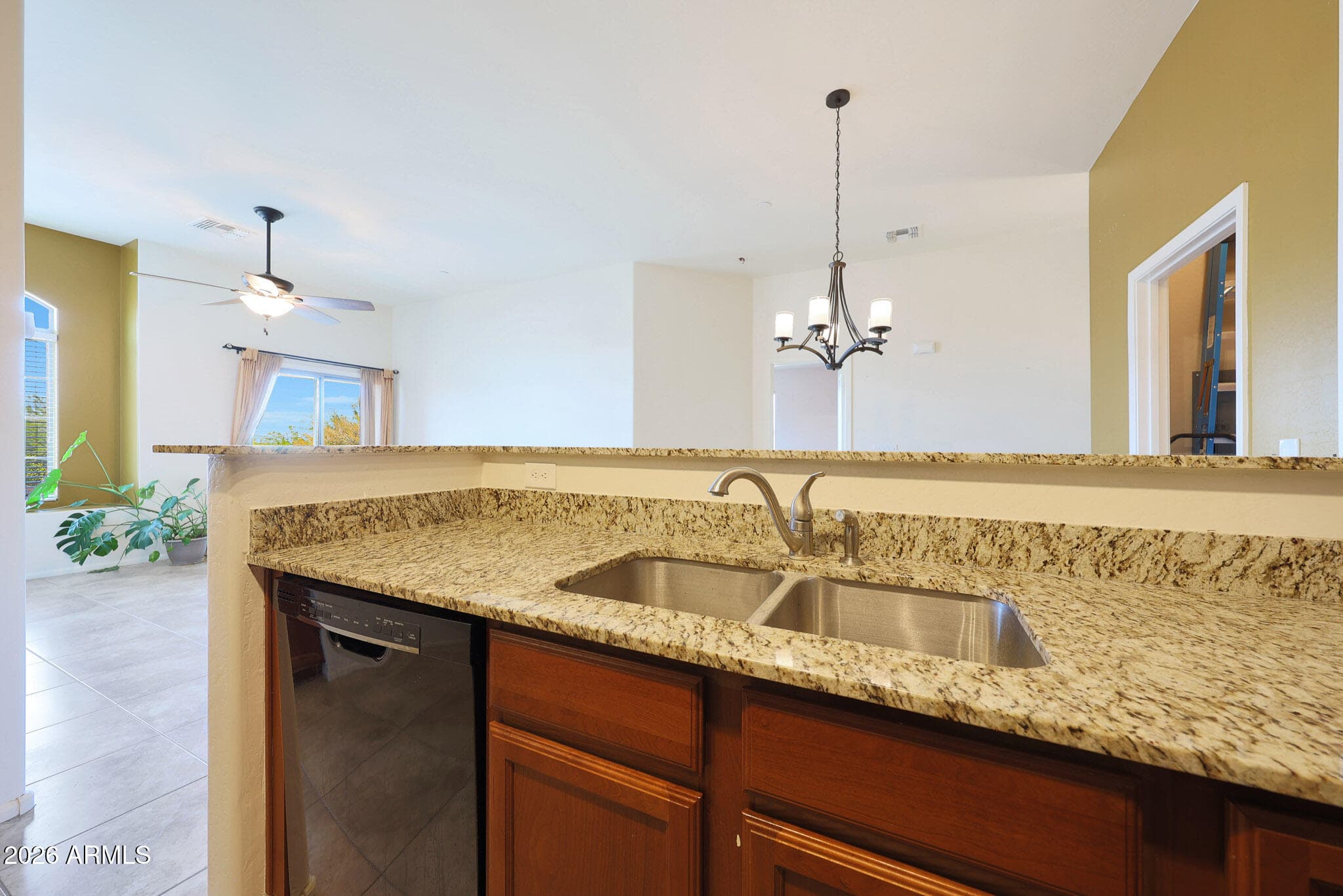 2725 E MINE CREEK Road 2194, Phoenix, AZ 85024 — photo 13 of 23