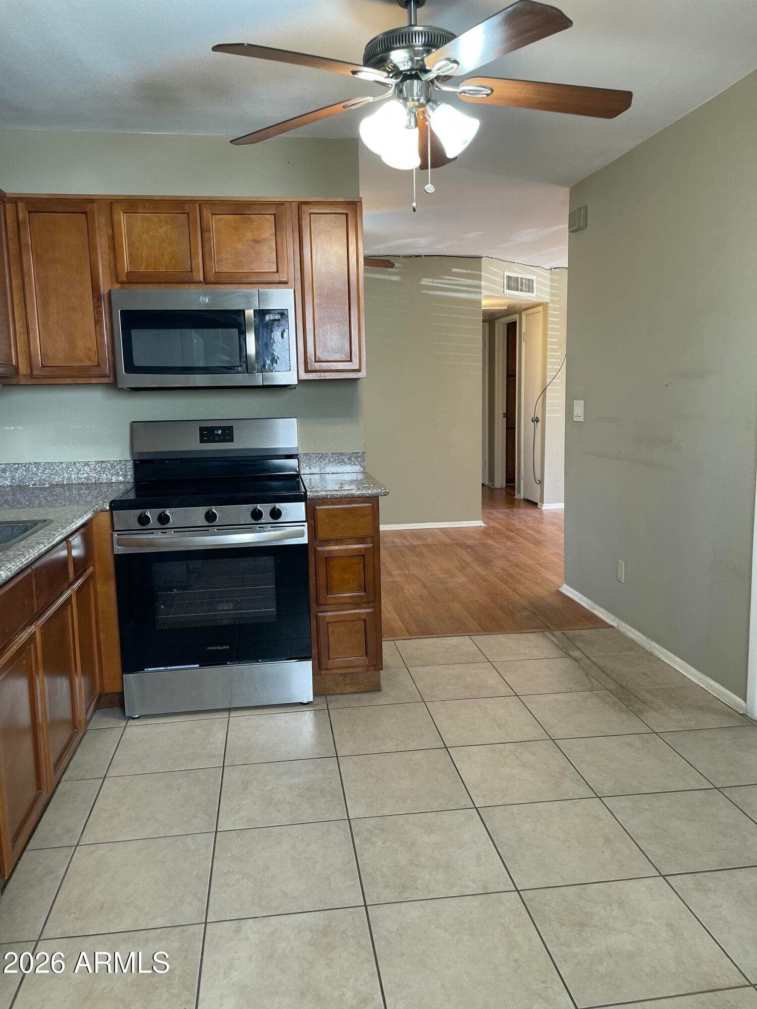938 S PALO VERDE Drive, Apache Junction, AZ 85120 — photo 11 of 31