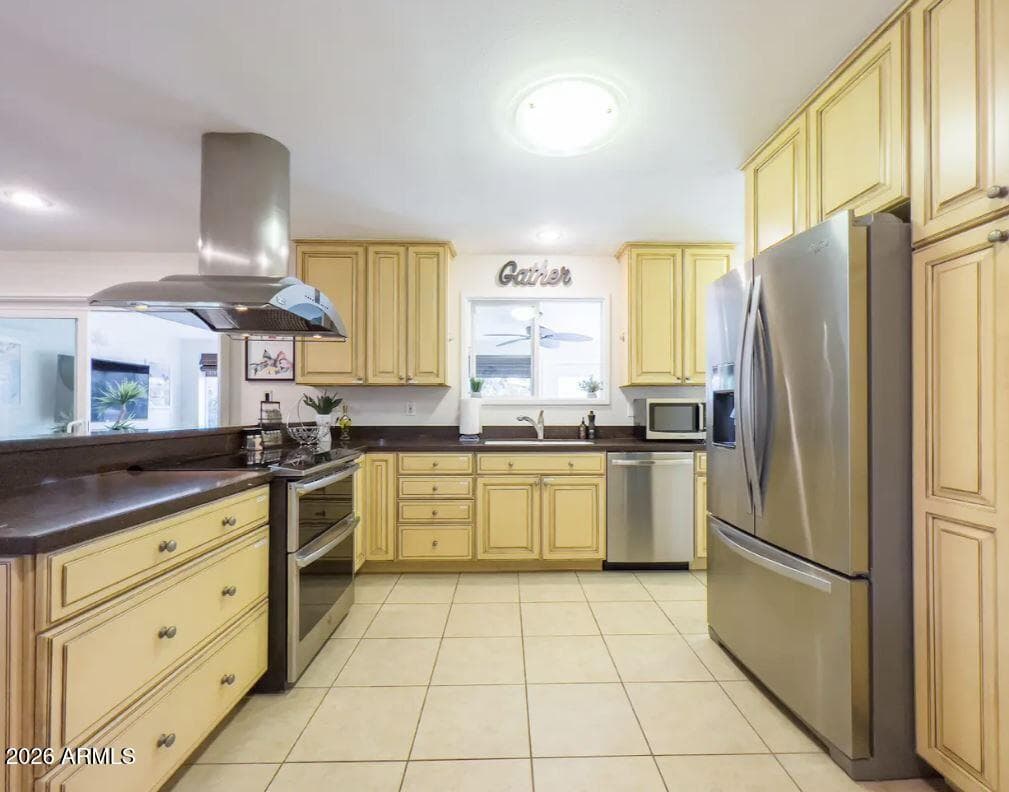 1715 N SUNSET Drive, Tempe, AZ 85288 — photo 3 of 21