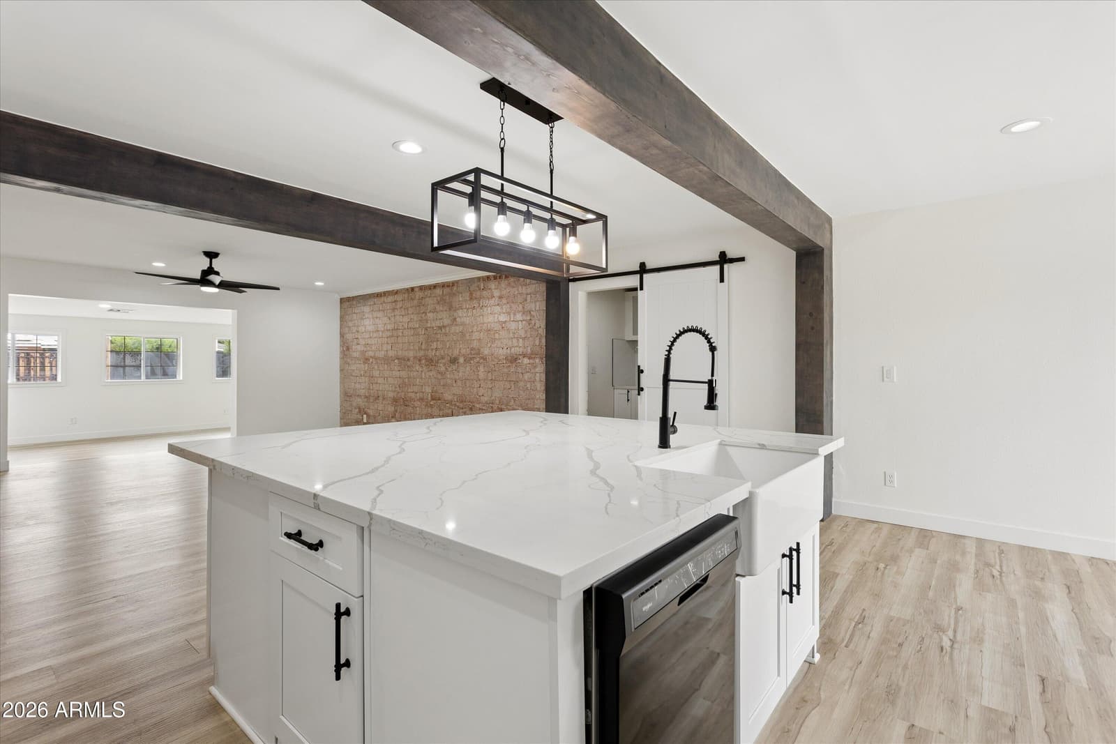 7201 N 16TH Drive, Phoenix, AZ 85021 — photo 15 of 36