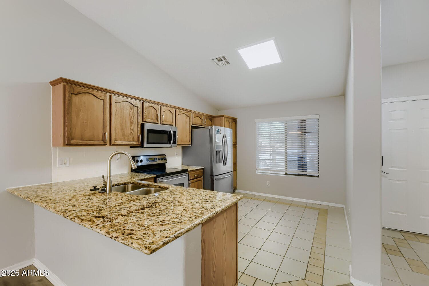 7634 E Dover Street, Mesa, AZ 85207 — photo 9 of 28