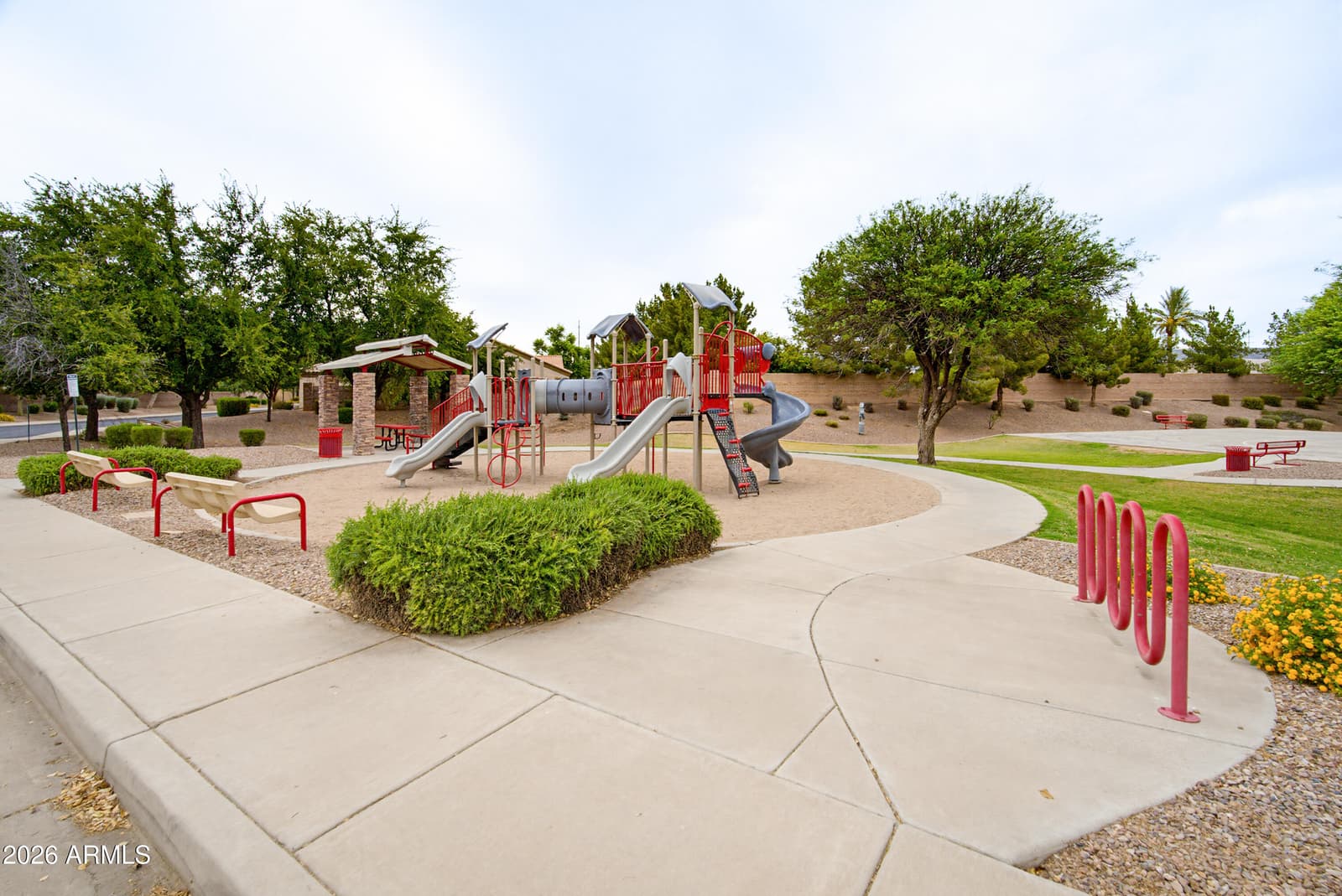 4984 S COBBLESTONE Street, Gilbert, AZ 85298 — photo 37 of 39