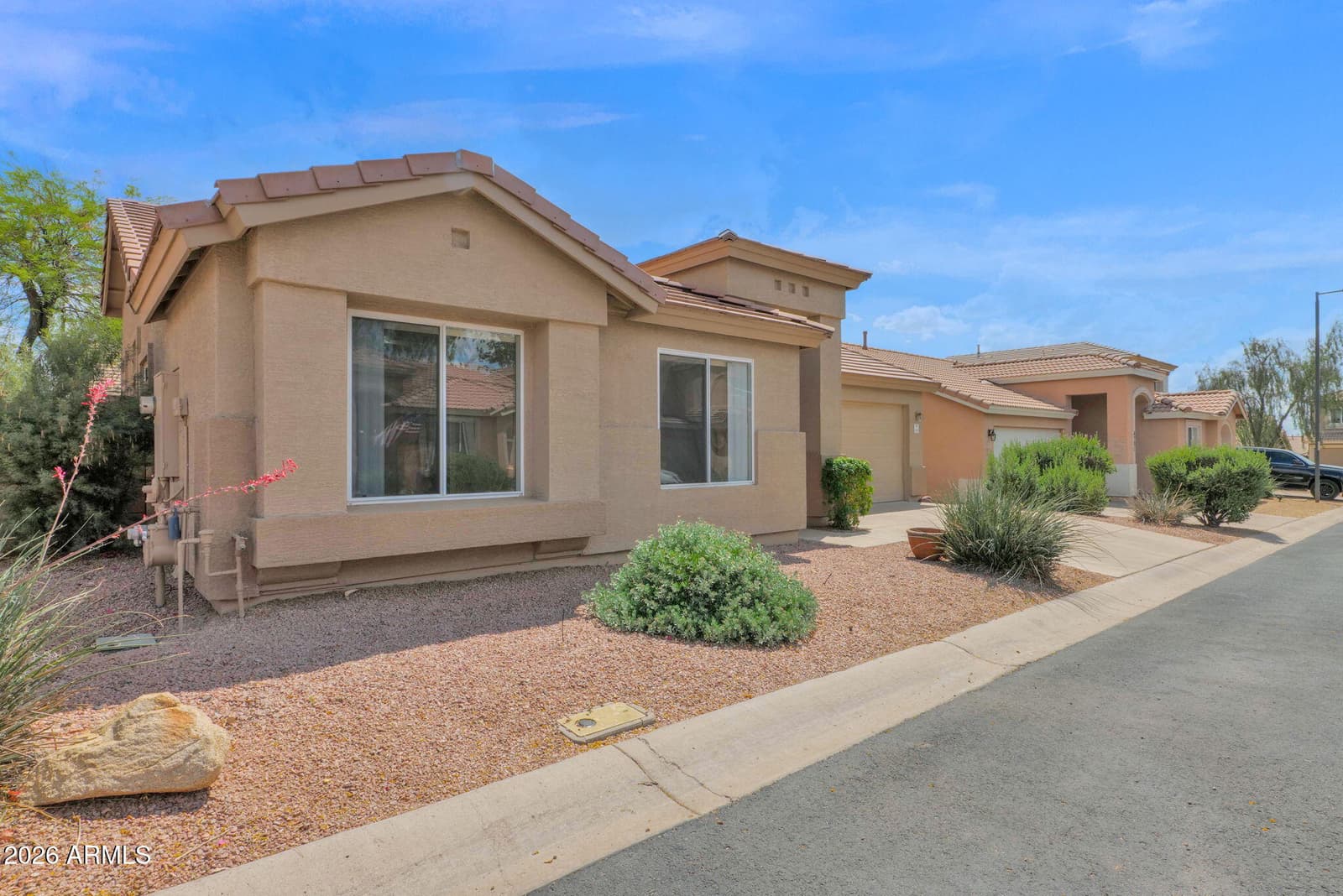 6705 E RIVERDALE Street, Mesa, AZ 85215 — photo 2 of 47