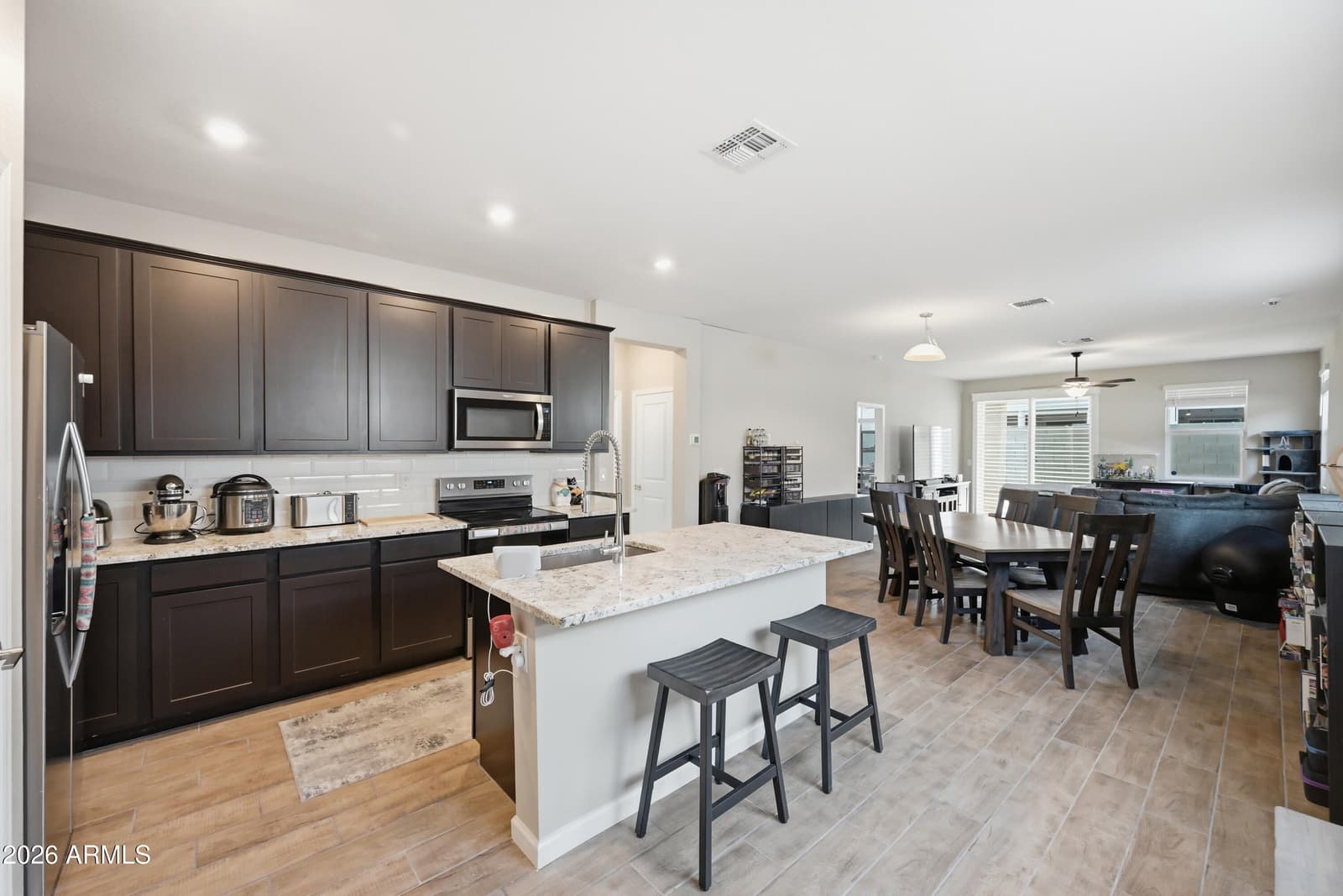 17434 W DALEY Lane, Surprise, AZ 85387 — photo 5 of 22