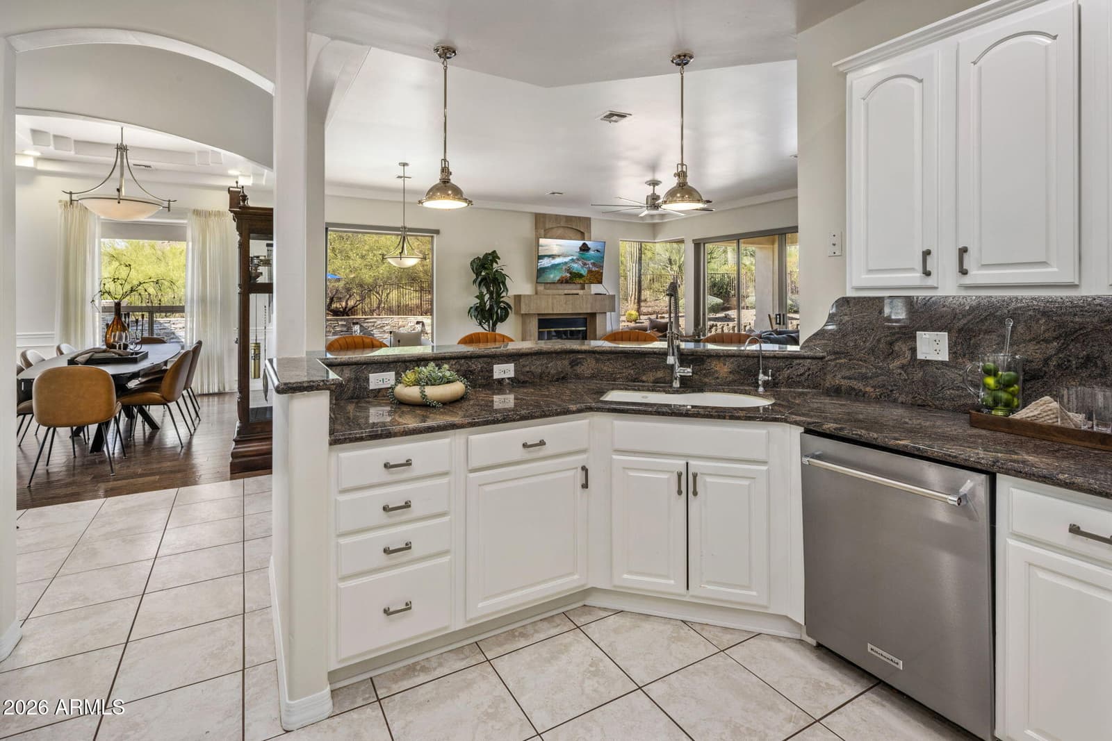 34611 N SUNSET Trail, Carefree, AZ 85377 — photo 13 of 41
