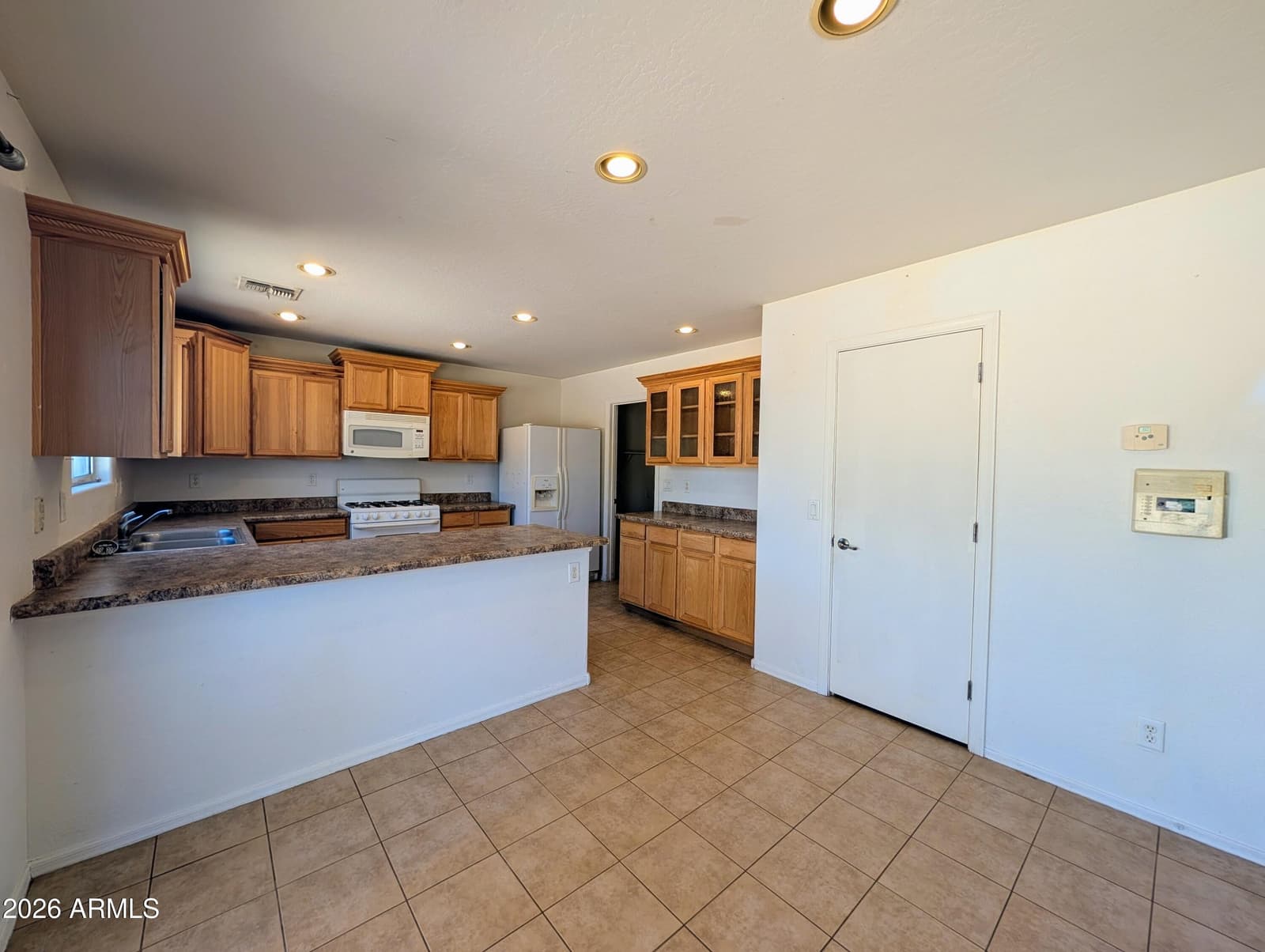 712 W BALDWIN Loop, Coolidge, AZ 85128 — photo 6 of 21