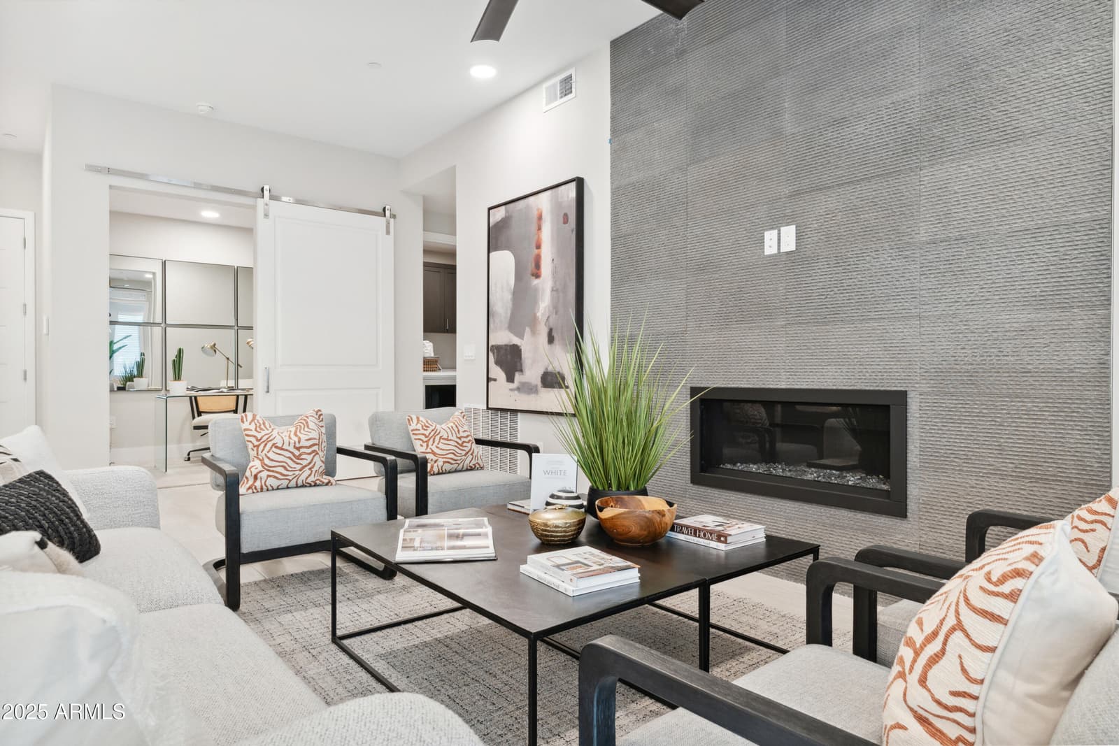 5250 E DEER VALLEY Drive 415, Phoenix, AZ 85054 — photo 11 of 60