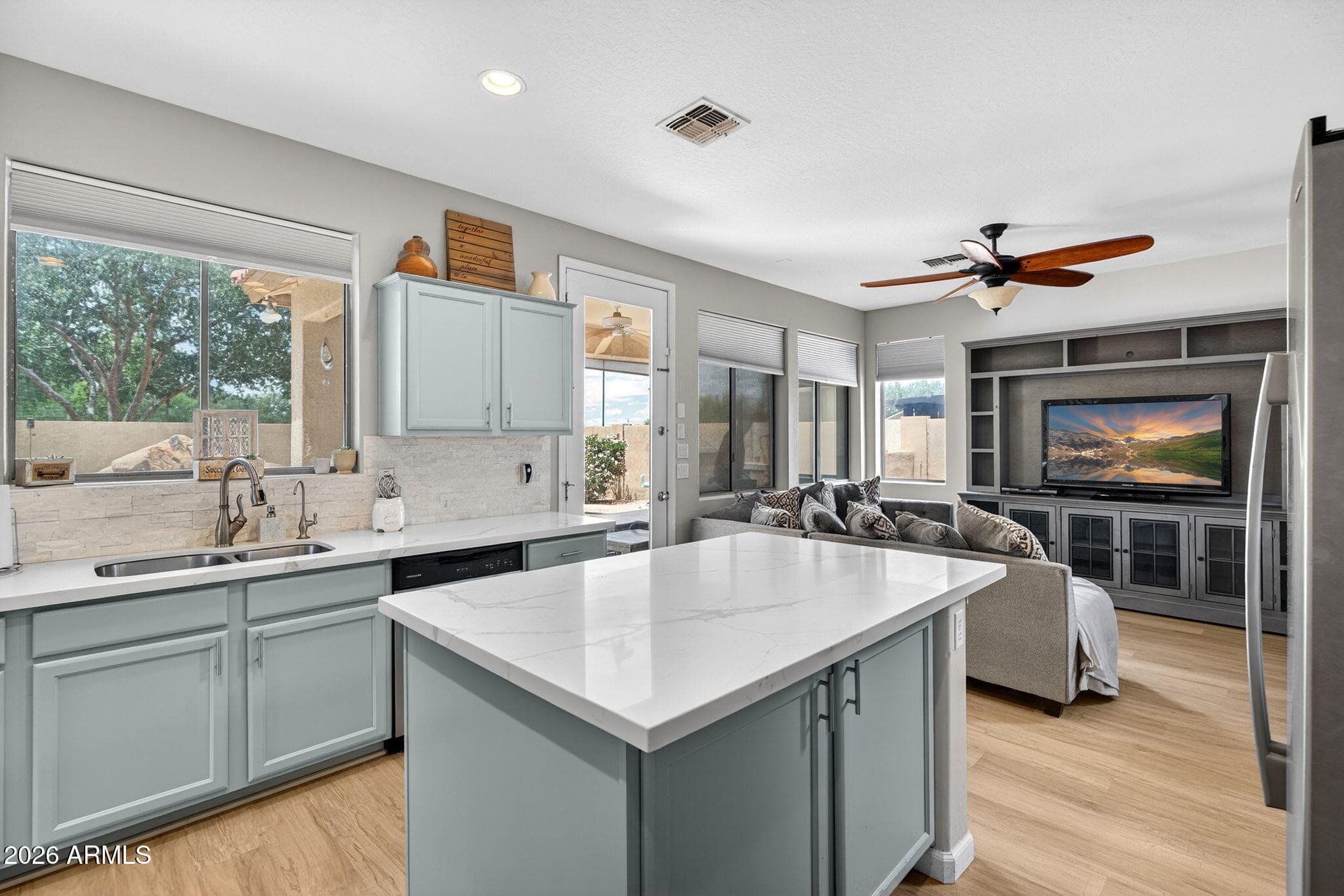 6280 S SINOVA Court, Gilbert, AZ 85298 — photo 19 of 61