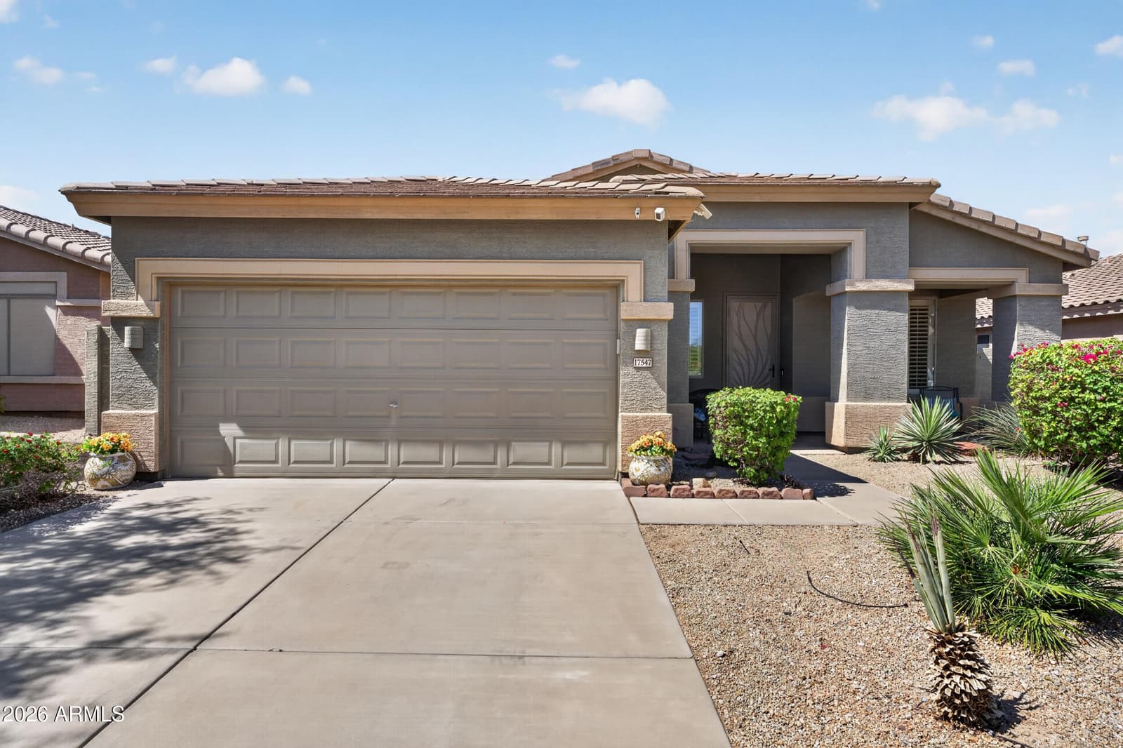 17547 W CARDINAL Drive, Goodyear, AZ 85338 — photo 4 of 28