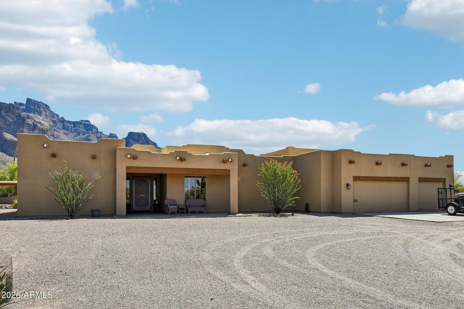 1547 N VAL VISTA Road, Apache Junction, AZ 85119 — photo 2 of 56