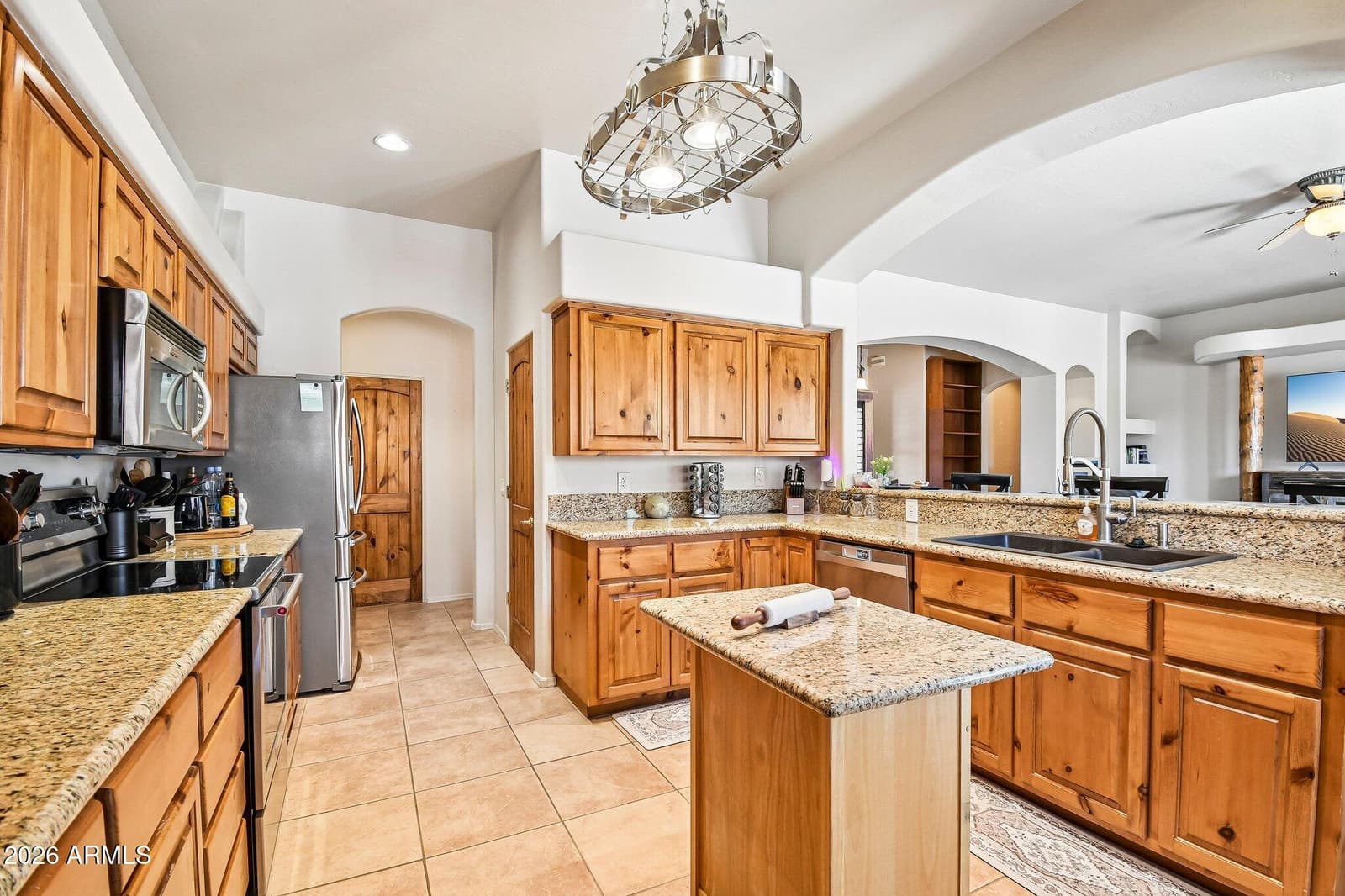 1547 N VAL VISTA Road, Apache Junction, AZ 85119 — photo 12 of 56