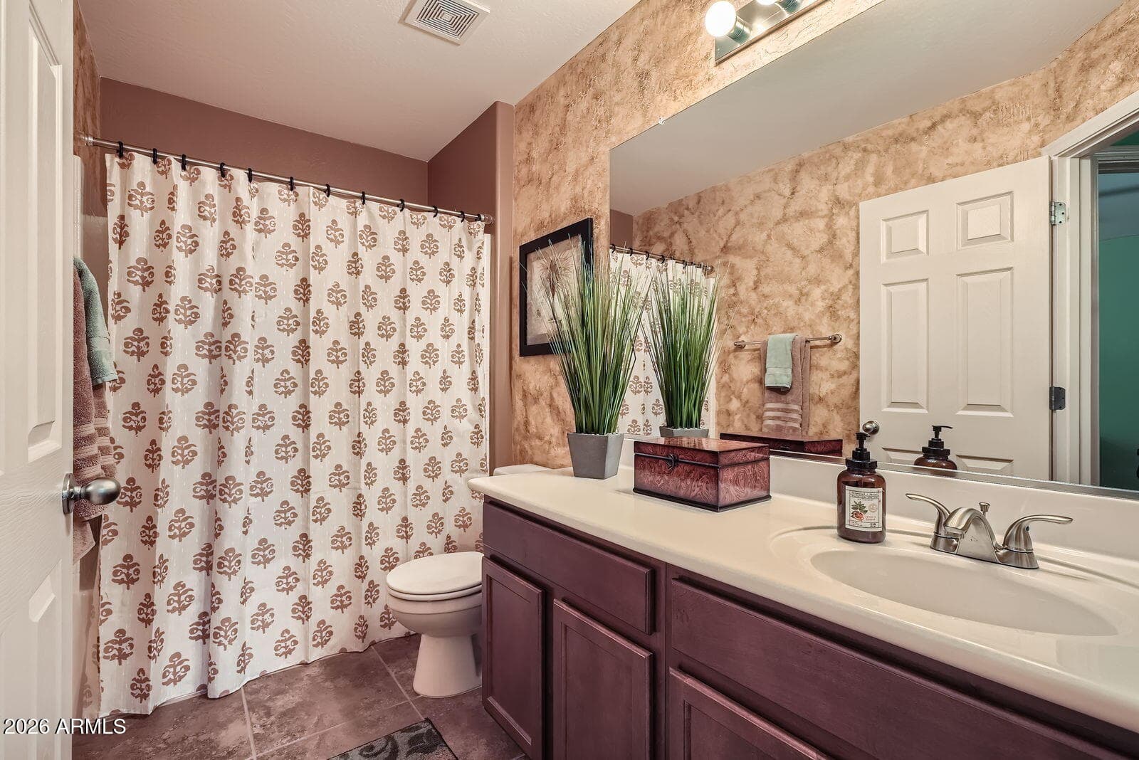 2323 W ALICIA Drive, Phoenix, AZ 85041 — photo 16 of 23