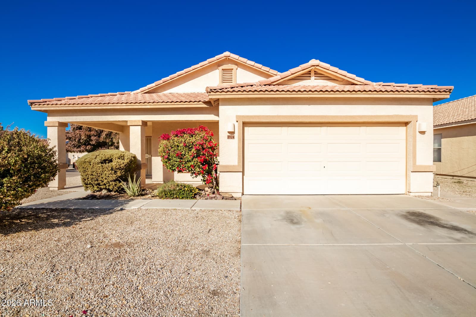 1924 E ANDALUSIAN Loop, San Tan Valley, AZ 85140 — photo 35 of 36