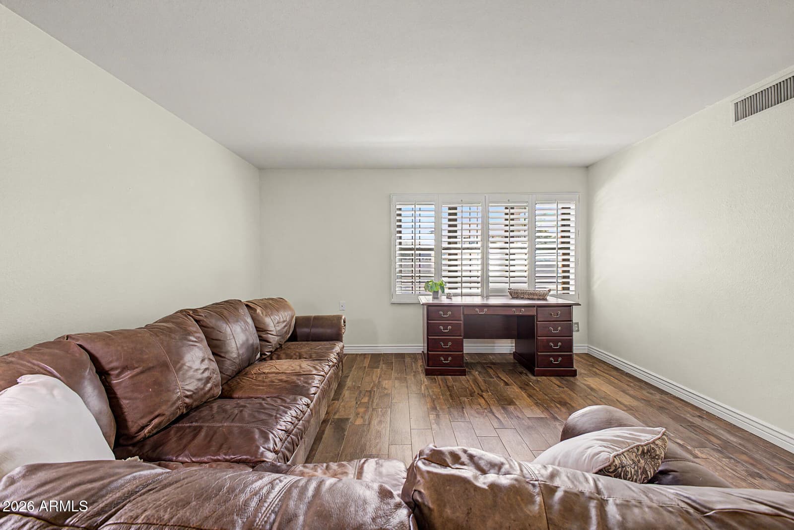 5102 N 31ST Place 412, Phoenix, AZ 85016 — photo 11 of 39