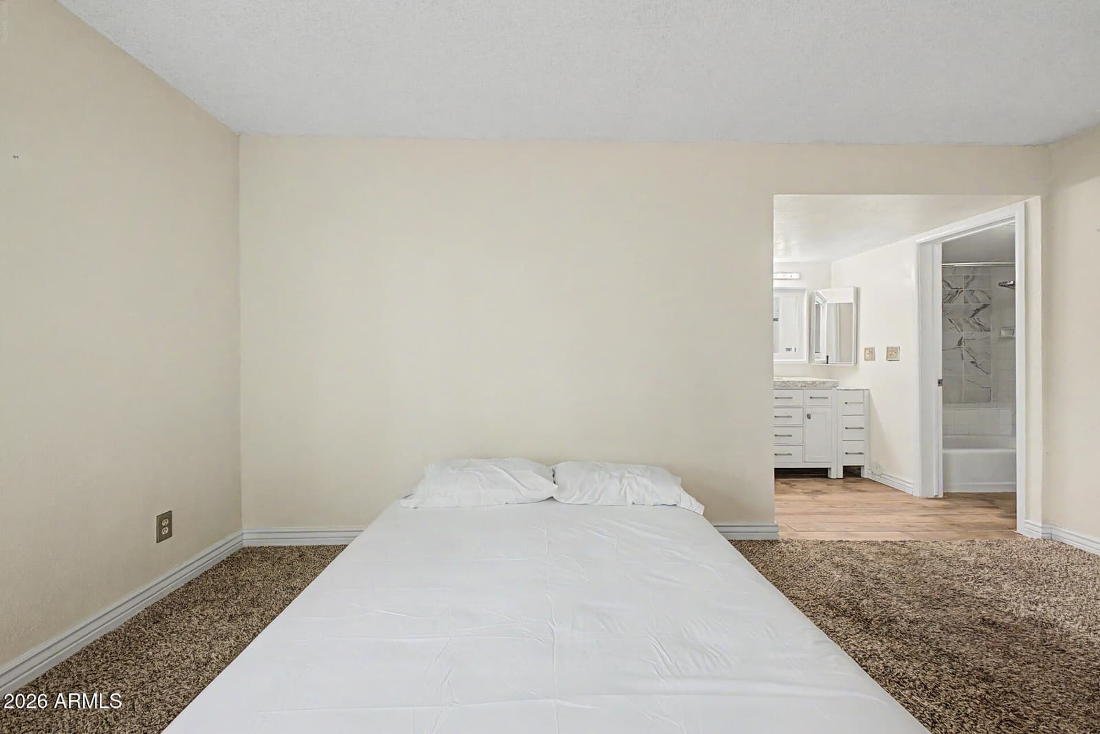5102 N 31ST Place 412, Phoenix, AZ 85016 — photo 17 of 39
