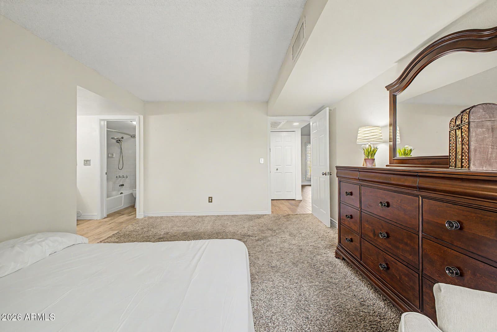 5102 N 31ST Place 412, Phoenix, AZ 85016 — photo 18 of 39