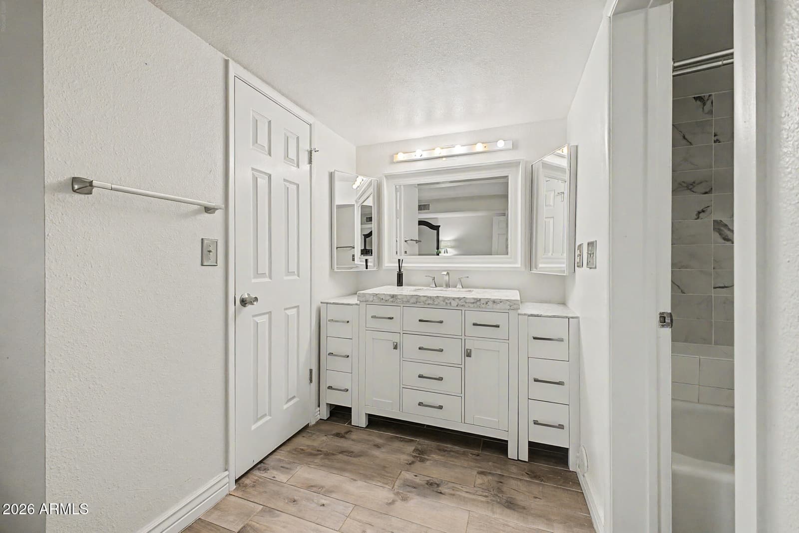 5102 N 31ST Place 412, Phoenix, AZ 85016 — photo 21 of 39