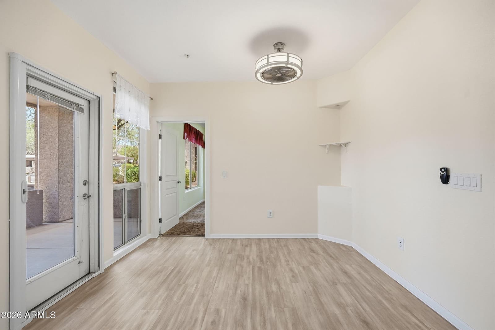 11680 E SAHUARO Drive 1060, Scottsdale, AZ 85259 — photo 6 of 32