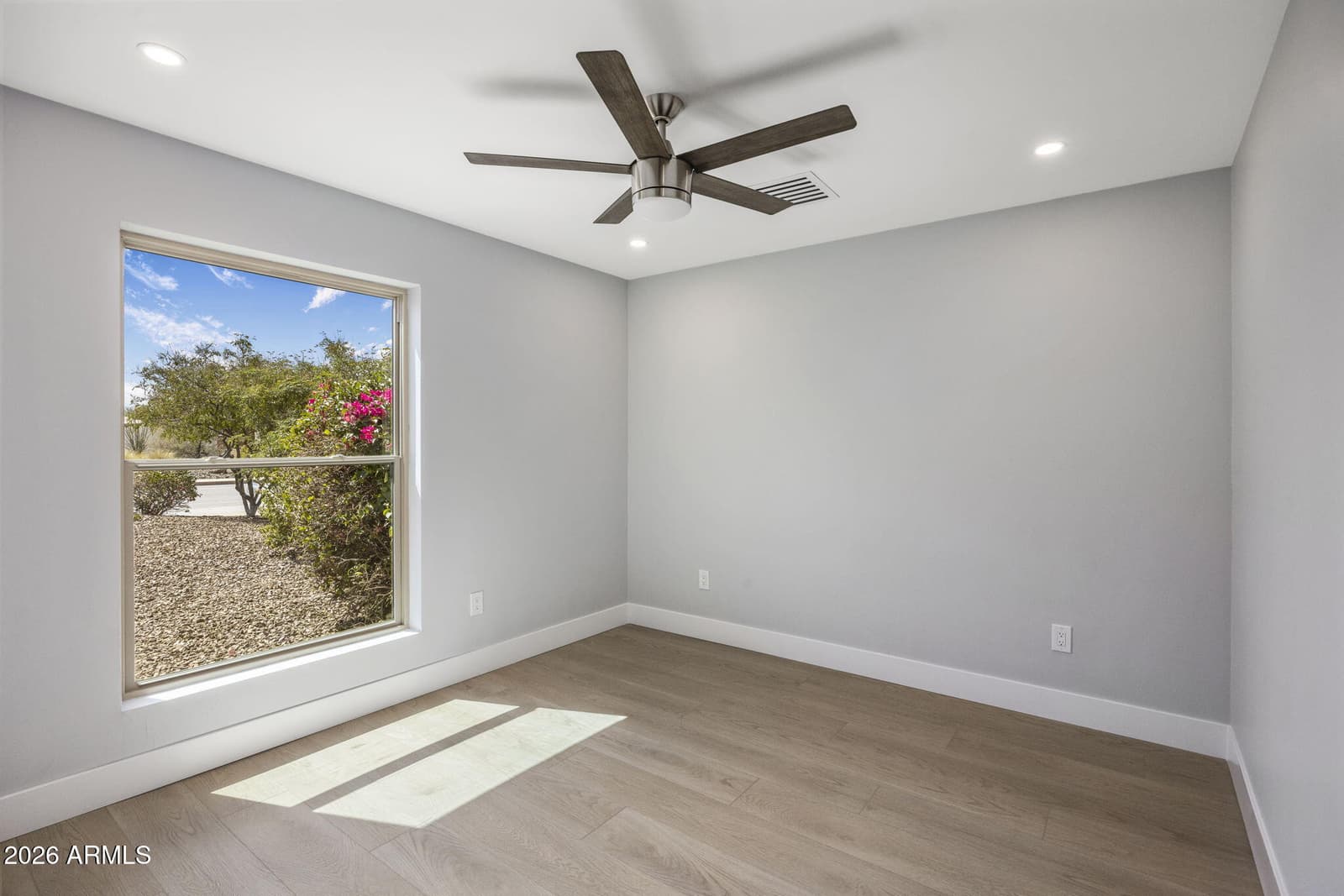 11021 N 44TH Street, Phoenix, AZ 85028 — photo 19 of 48