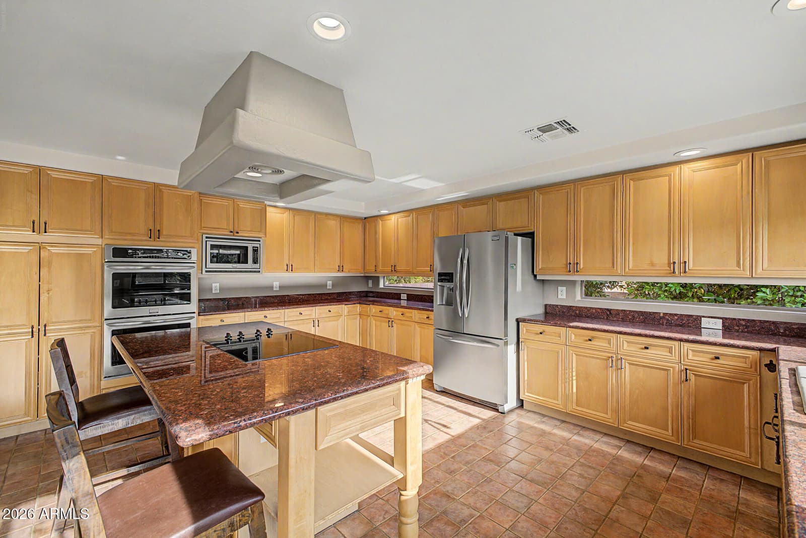 1102 N NASSAU, Mesa, AZ 85205 — photo 14 of 47