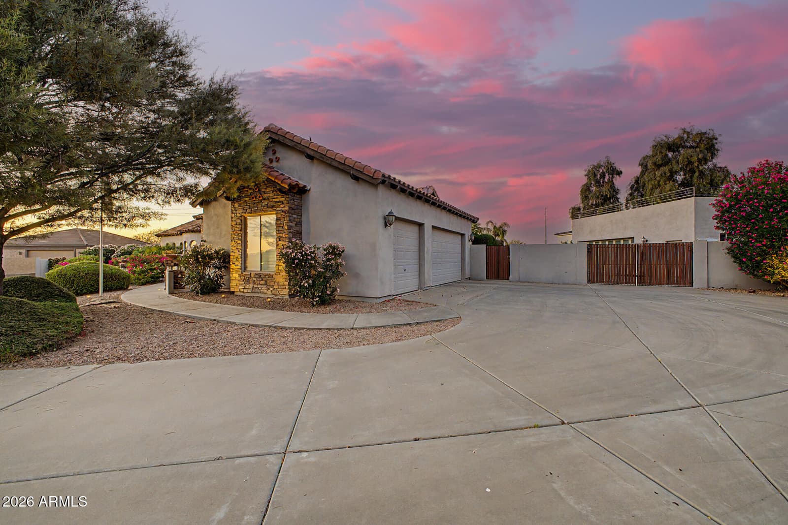 5474 W ROCK Court, San Tan Valley, AZ 85144 — photo 4 of 68