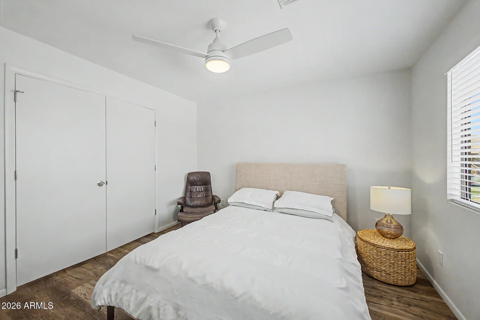 4901 S CALLE LOS CERROS Drive 264, Tempe, AZ 85282 — photo 21 of 37