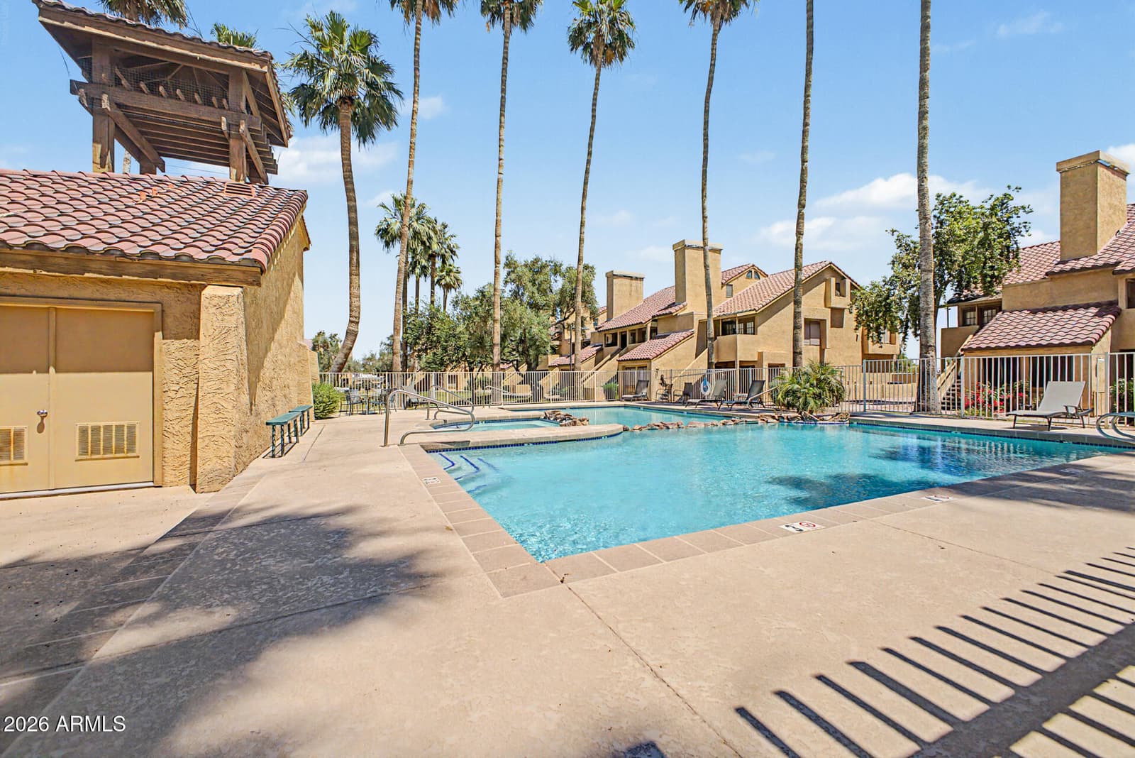 4901 S CALLE LOS CERROS Drive 264, Tempe, AZ 85282 — photo 33 of 37