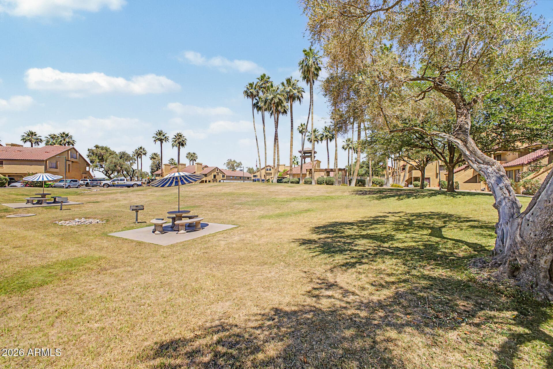 4901 S CALLE LOS CERROS Drive 264, Tempe, AZ 85282 — photo 35 of 37
