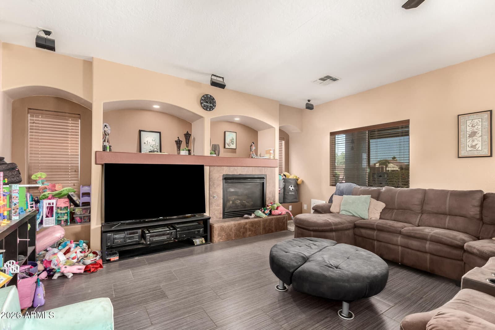 7031 S 58th Avenue, Laveen, AZ 85339 — photo 4 of 39