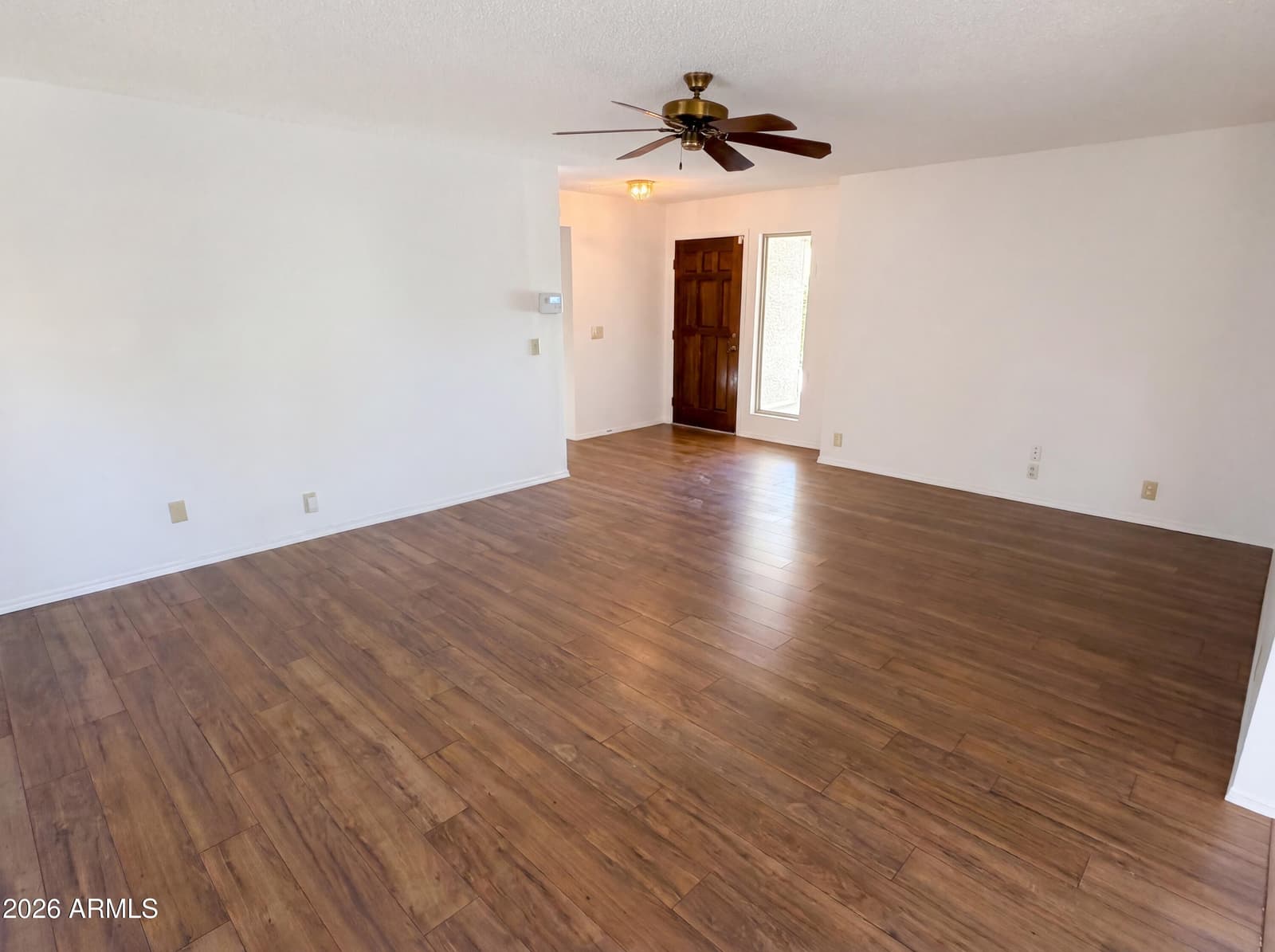 9207 W KERRY Lane, Peoria, AZ 85382 — photo 3 of 26