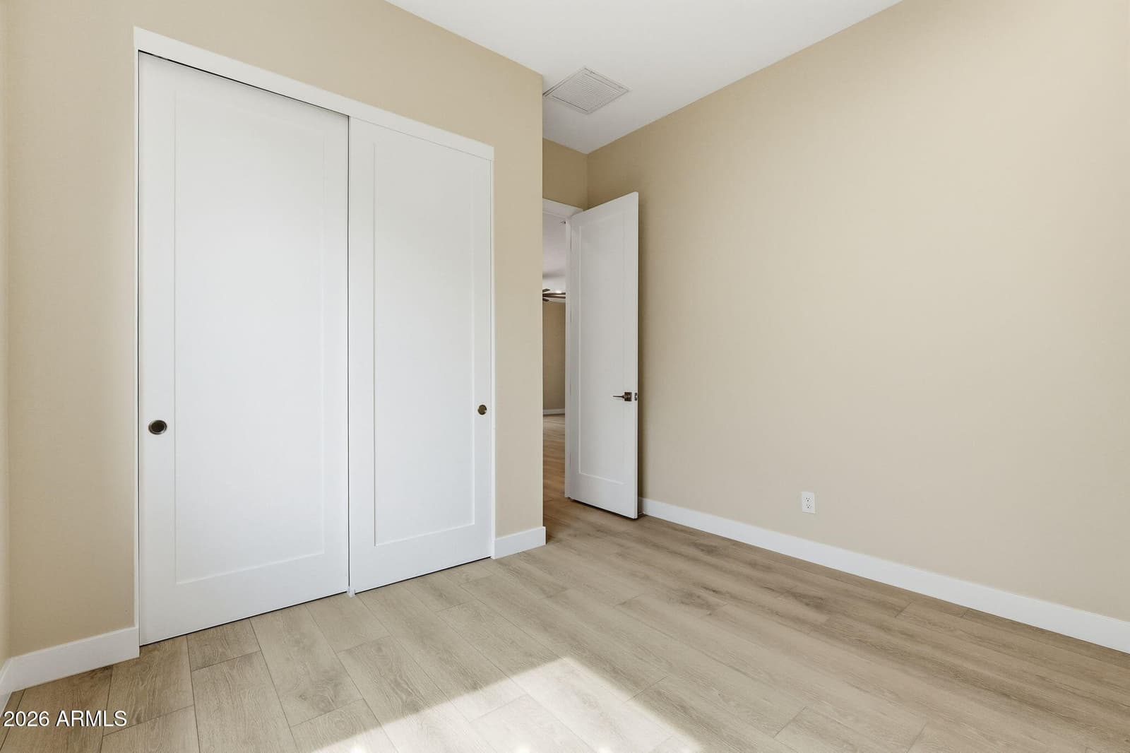 8006 W WHYMAN Avenue, Phoenix, AZ 85043 — photo 28 of 49