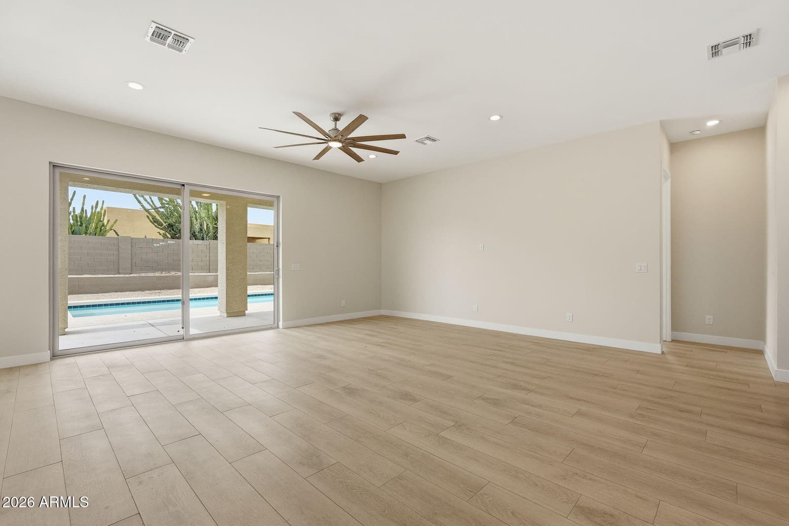 8006 W WHYMAN Avenue, Phoenix, AZ 85043 — photo 17 of 49