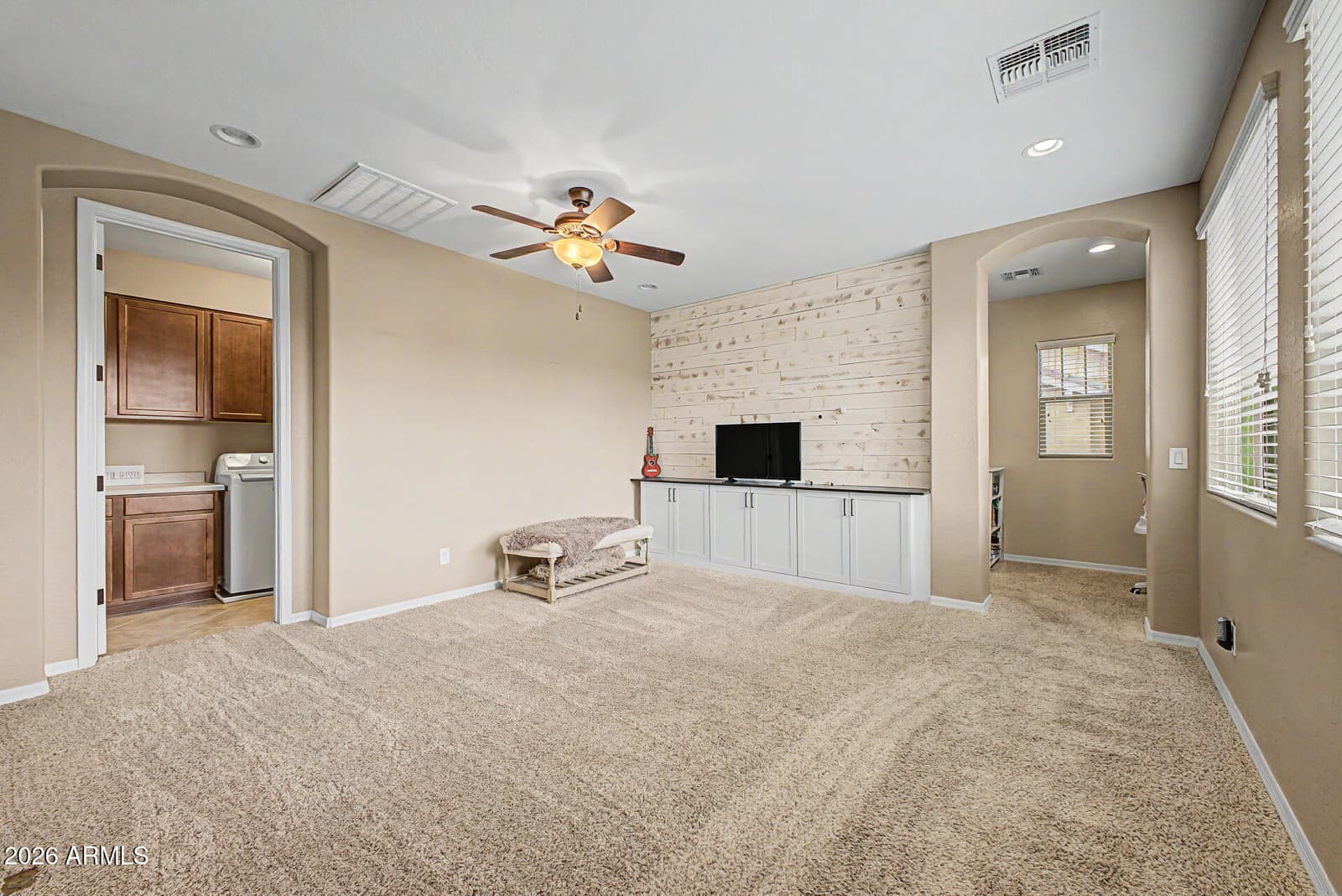 914 S OSBORN Lane, Gilbert, AZ 85296 — photo 28 of 36