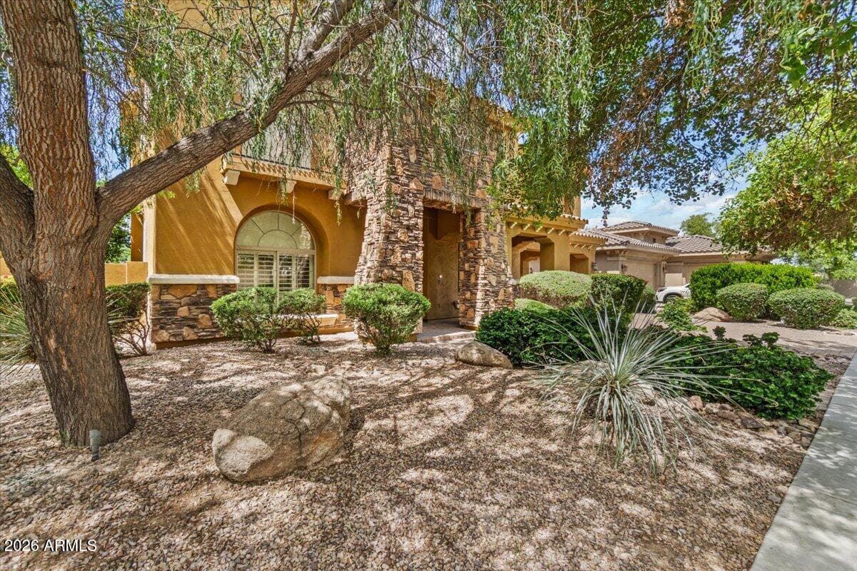 4053 E THUNDERHEART Court, Gilbert, AZ 85297 — photo 8 of 69