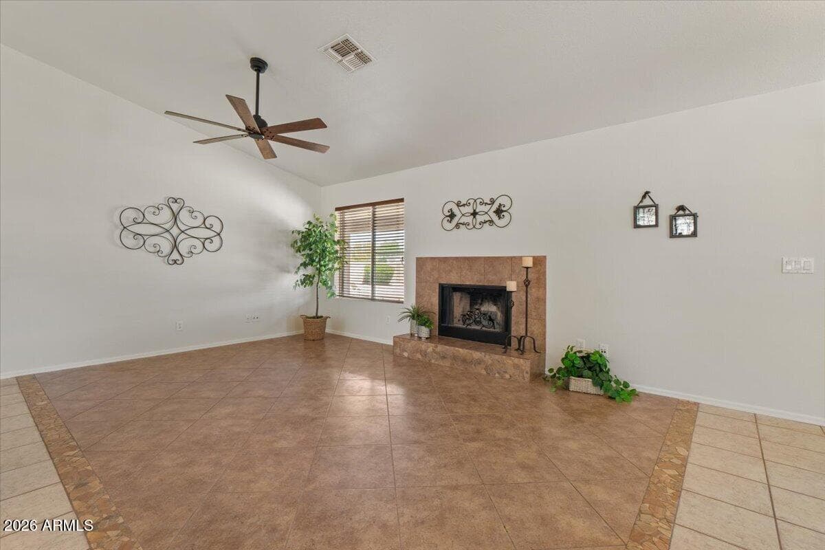 7821 N 173RD Avenue, Waddell, AZ 85355 — photo 15 of 61