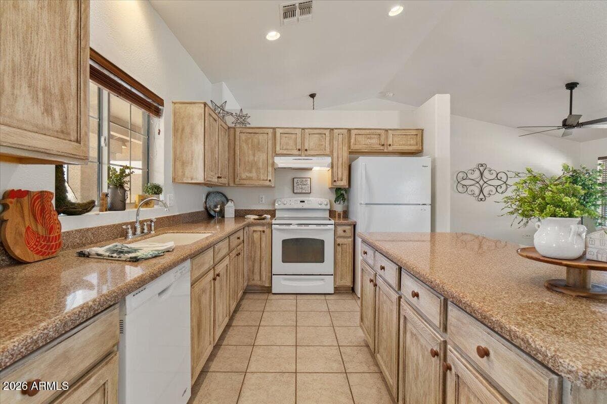 7821 N 173RD Avenue, Waddell, AZ 85355 — photo 19 of 61