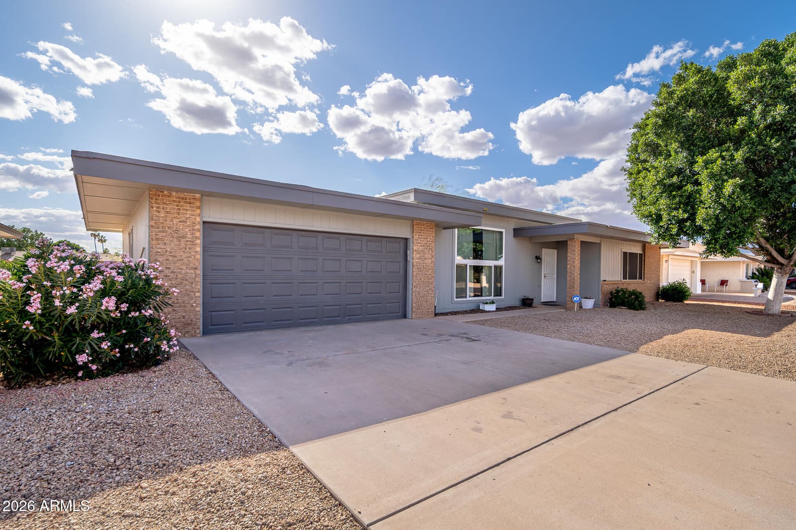 14820 N Lakeforest Drive, Sun City, AZ 85351 — photo 2 of 30