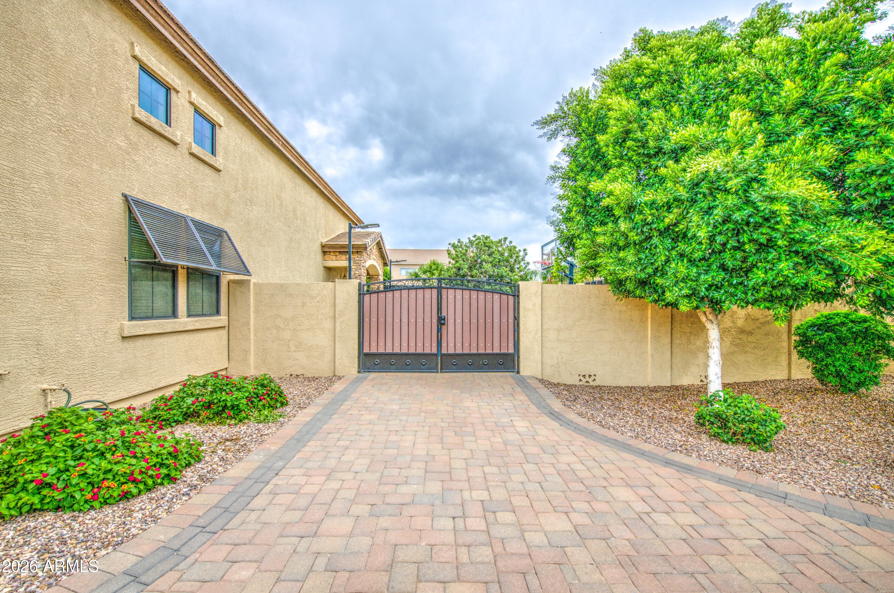 2468 E Amber Court, Gilbert, AZ 85296 — photo 12 of 76