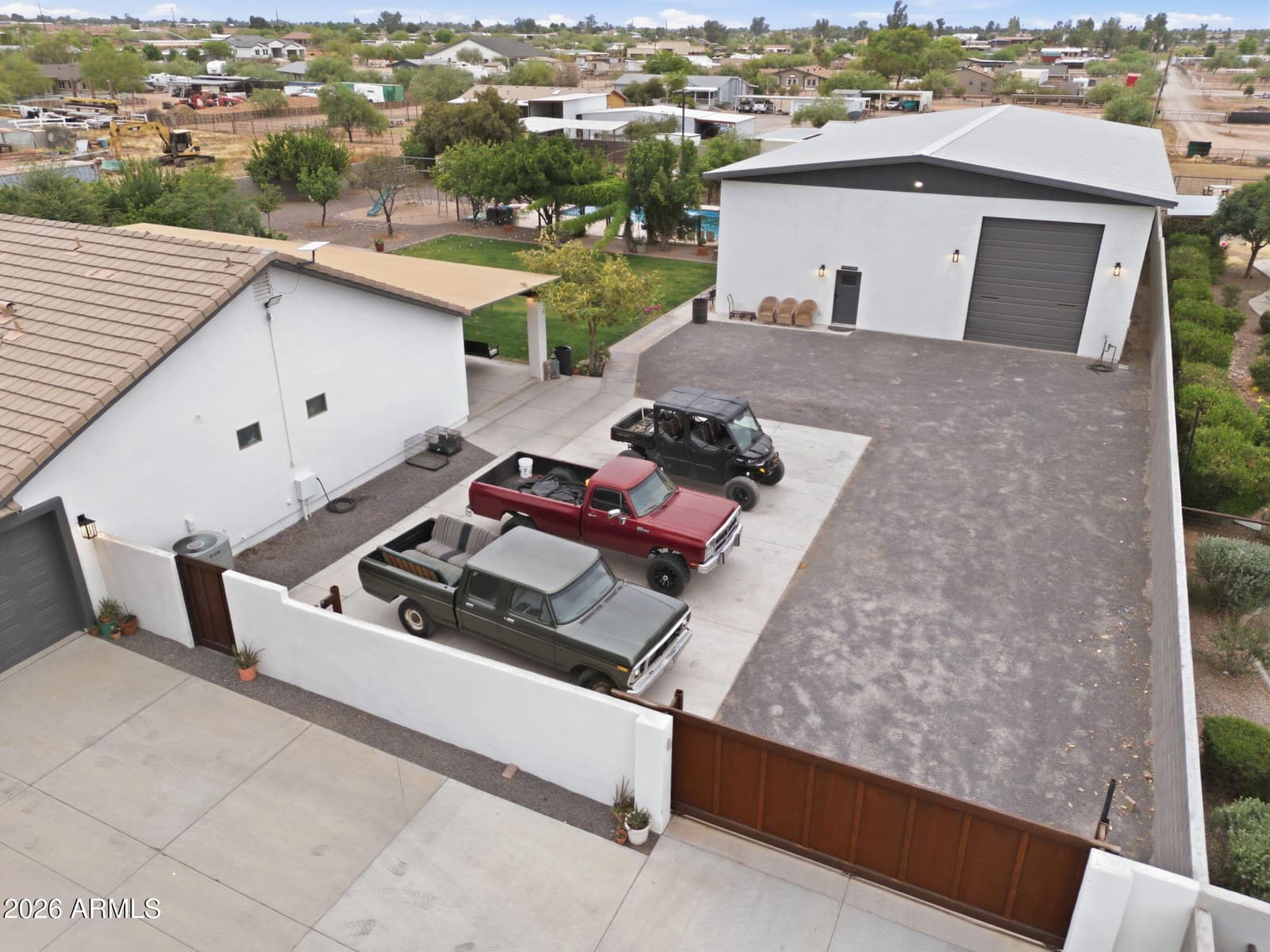 1251 E LOVELAND Lane, San Tan Valley, AZ 85140 — photo 8 of 110