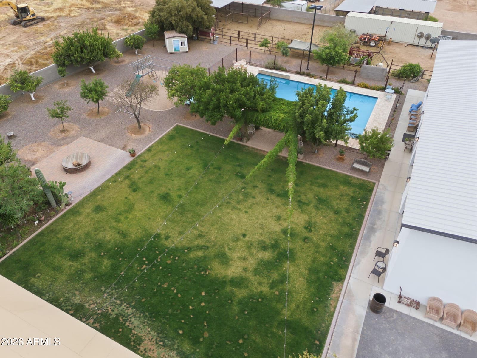 1251 E LOVELAND Lane, San Tan Valley, AZ 85140 — photo 9 of 110
