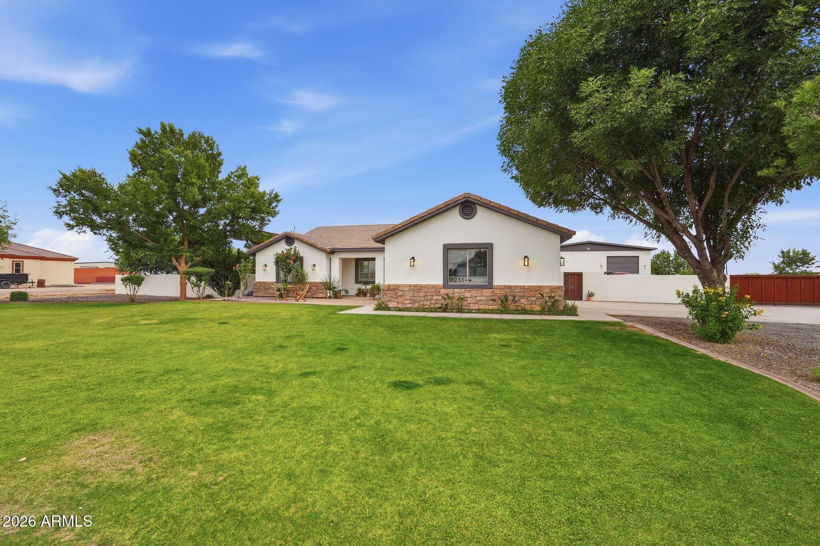 1251 E LOVELAND Lane, San Tan Valley, AZ 85140 — photo 12 of 110
