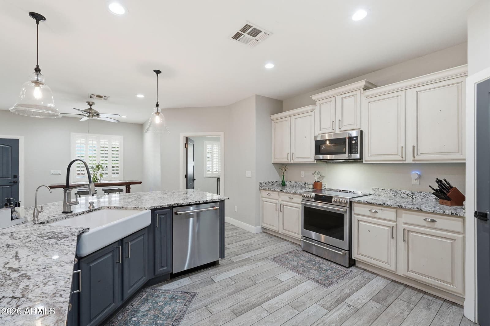 1251 E LOVELAND Lane, San Tan Valley, AZ 85140 — photo 26 of 110