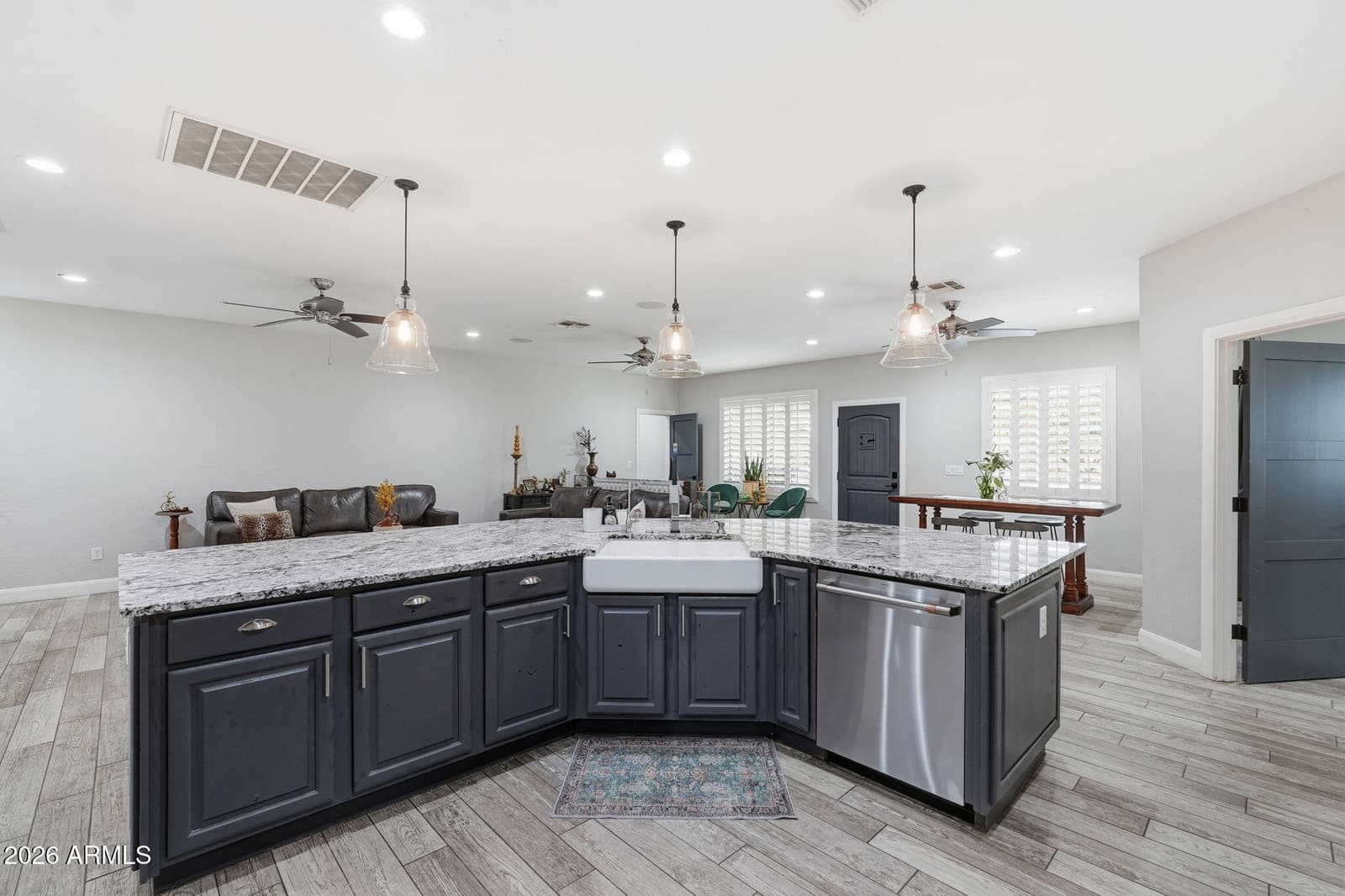 1251 E LOVELAND Lane, San Tan Valley, AZ 85140 — photo 28 of 110
