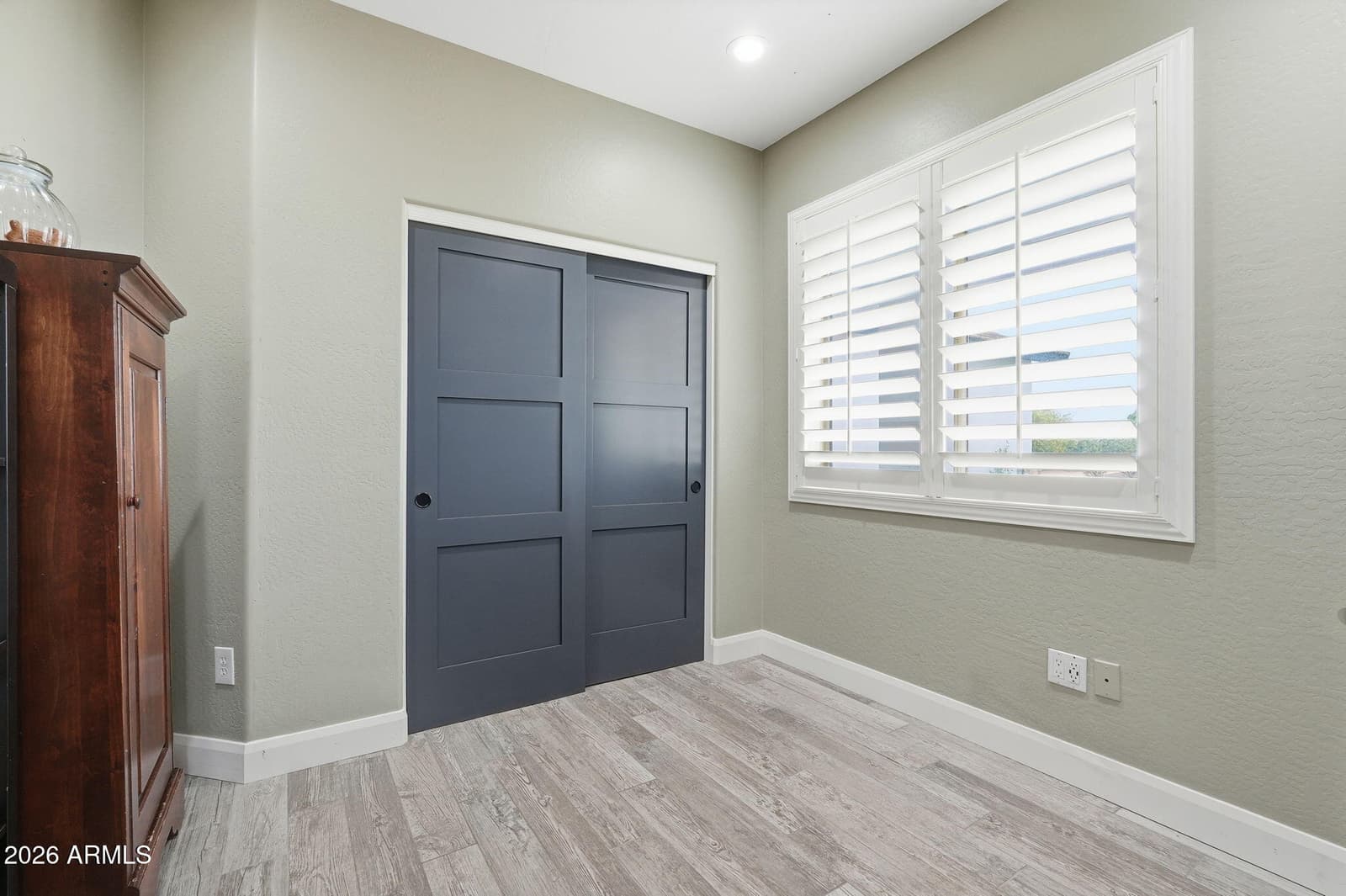 1251 E LOVELAND Lane, San Tan Valley, AZ 85140 — photo 42 of 110