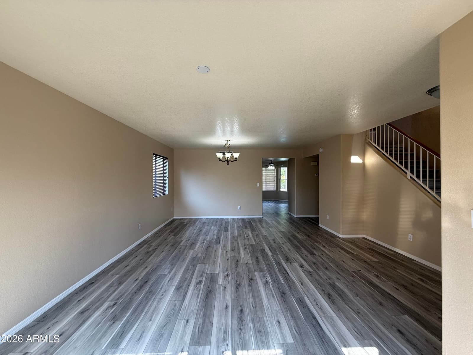 13839 N 19TH Way, Phoenix, AZ 85022 — photo 3 of 36